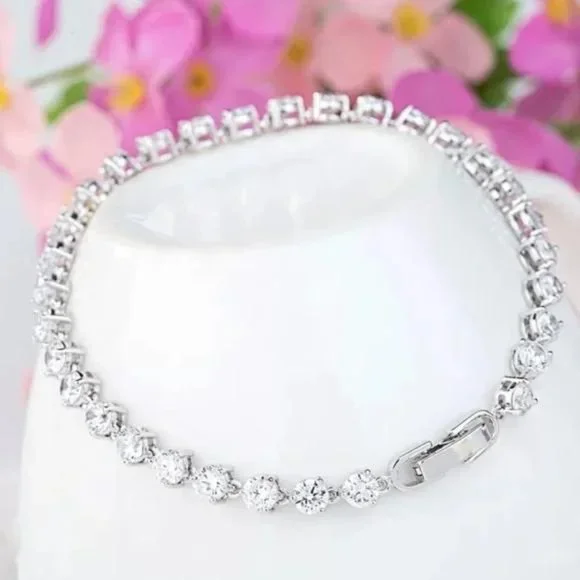 NEW 925 STERLING SILVER ROUND TENNIS BRACELET, NICE BRACELET, CUTE BRACELET - Picture 3 of 6